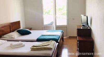 Apartmani ND, privatni smeštaj u mestu Dobre Vode, Crna Gora